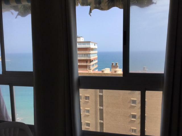 알리칸테 Apartamento En Albufereta Con Vistas Al Mar 아파트 외부 사진
